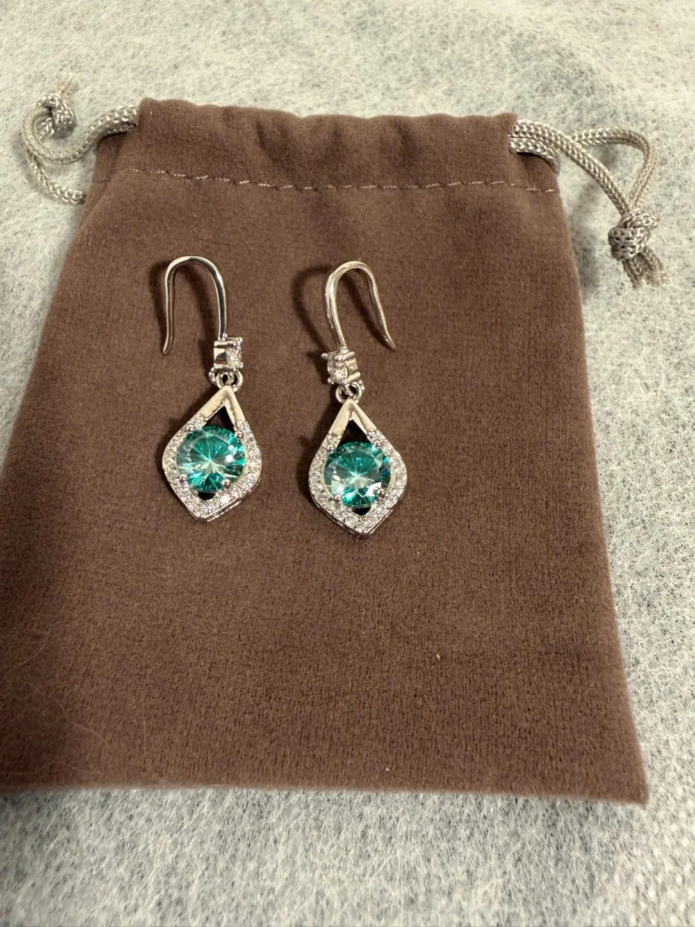 New Sterling Teardrop Earrings with Teal Crystal Centers - Picture 2 of 3